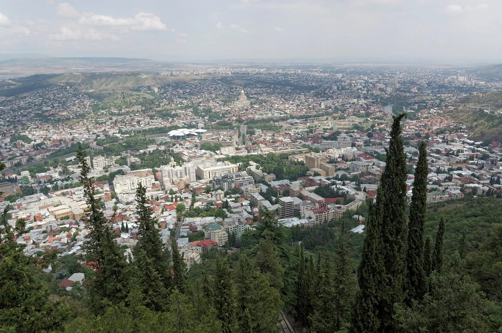 Wie viel kostet eine Versicherung in Georgien? Vollständiger Leitfaden zu den Preisen 2026